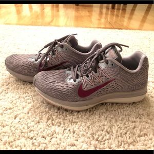 Women’s Nike Zoom Winflo 5